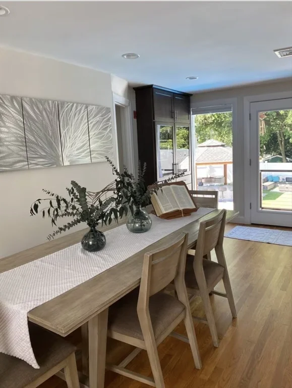 4 bed, 3 bath apartment for rent at 15 Campbell Rd, Arlington — photo 12 of 33