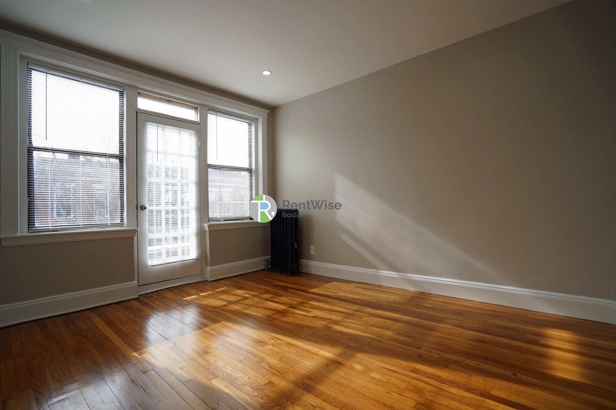 2 bed, 1 bath apartment for rent at 15 Carol Ave Unit 10, Brighton — photo 7 of 24