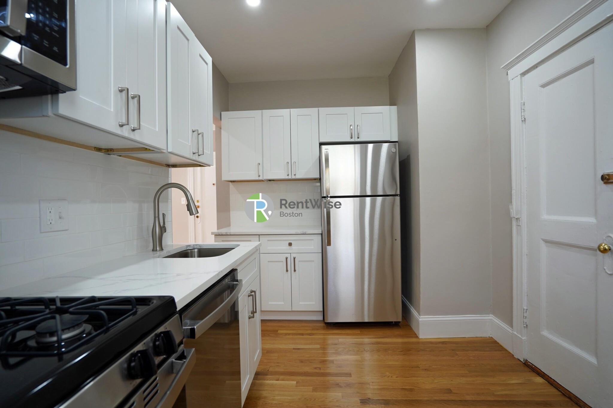 2 bed, 1 bath apartment for rent at 15 Carol Ave Unit 10, Brighton — photo 12 of 24