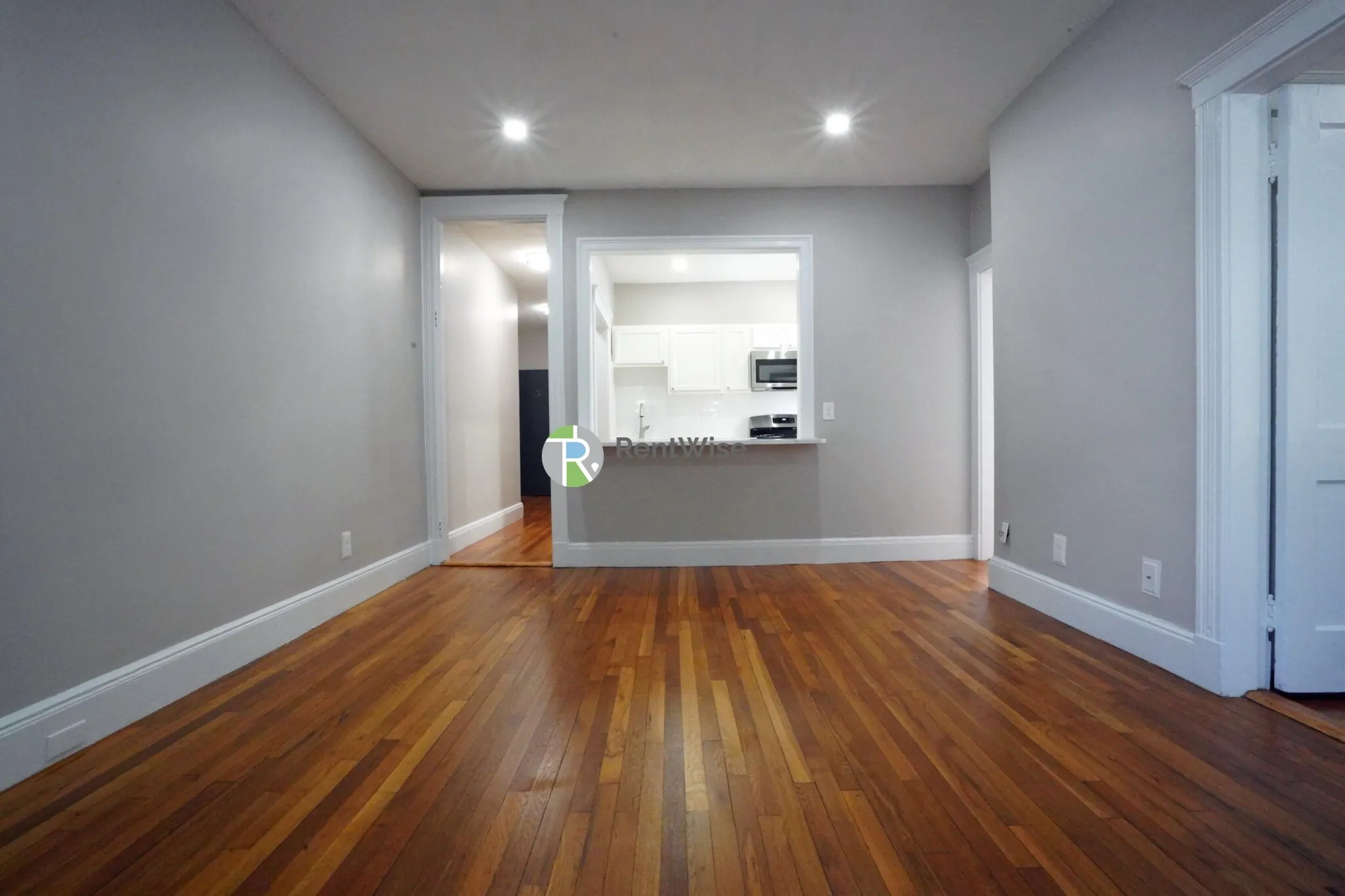 2 bed, 1 bath apartment for rent at 15 Carol Ave Unit 3, Brighton — photo 3 of 21