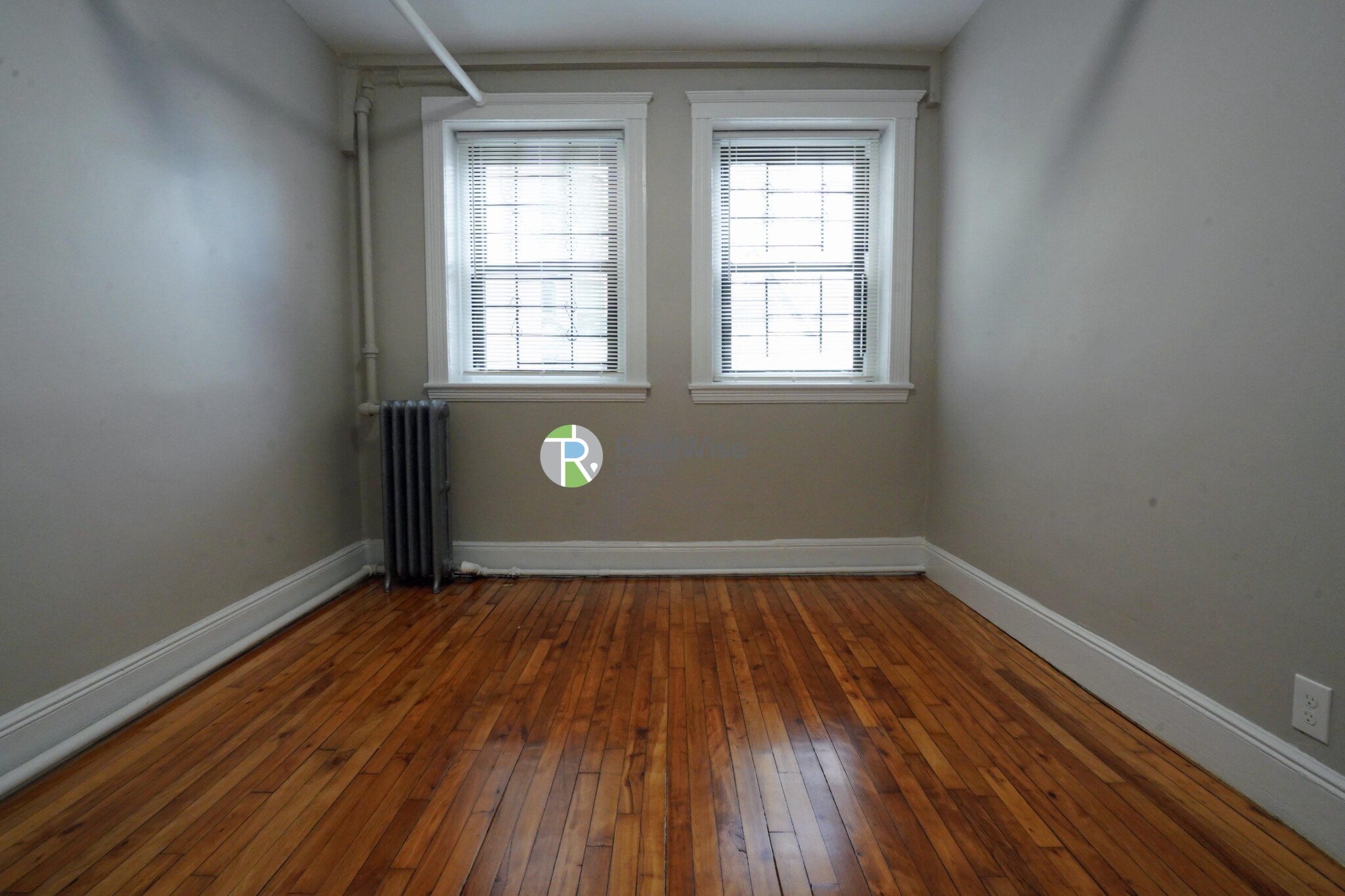 2 bed, 1 bath apartment for rent at 15 Carol Ave Unit A, Brighton — photo 6 of 19