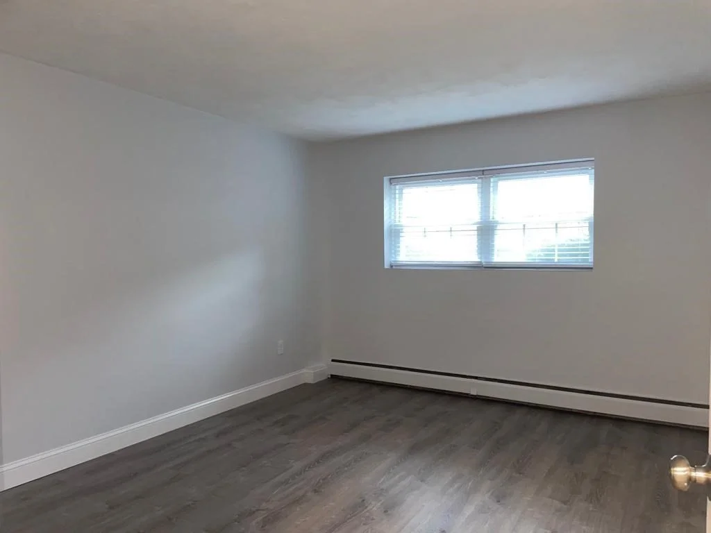 2 bed, 1 bath apartment for rent at 15 Cass St Unit 4, West Roxbury — photo 5 of 8