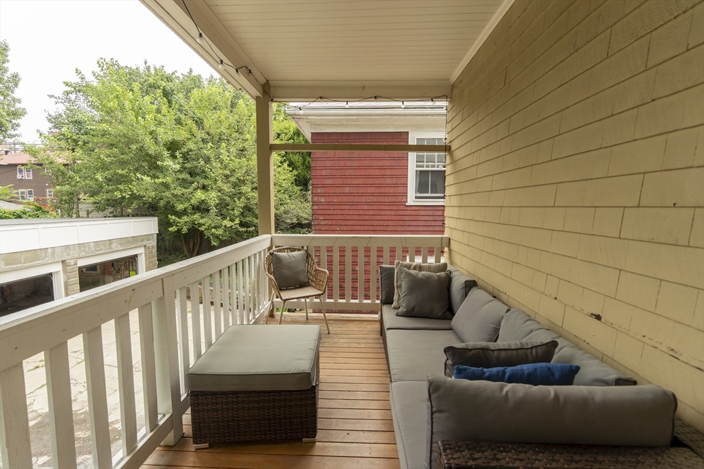 4 bed, 1 bath apartment for rent at 15 Castleton St Unit 2, Jamaica Plain — photo 17 of 20