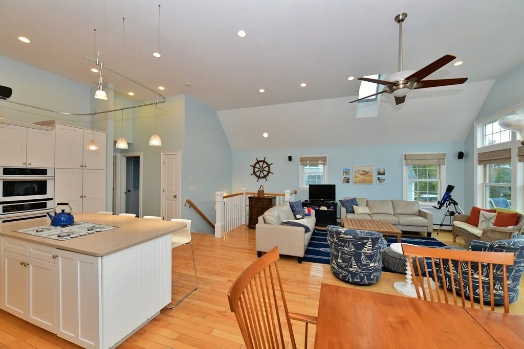 3 bed, 3 bath apartment for rent at 15 Cataumet Rd Unit WINTER, Sagamore Beach — photo 23 of 42