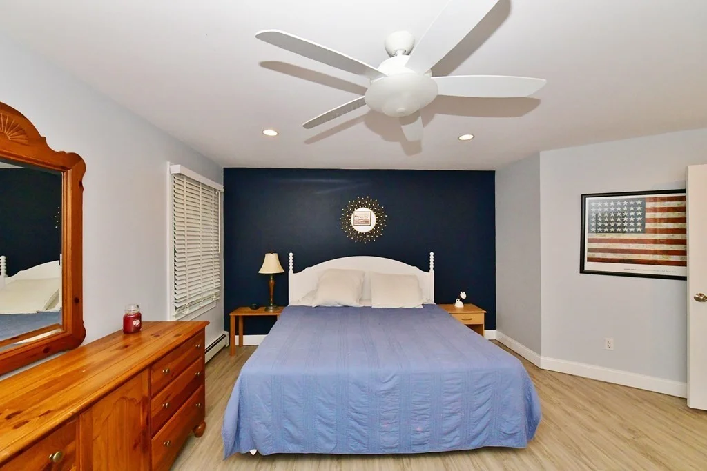 3 bed, 3 bath apartment for rent at 15 Cataumet Rd Unit WINTER, Sagamore Beach — photo 11 of 42