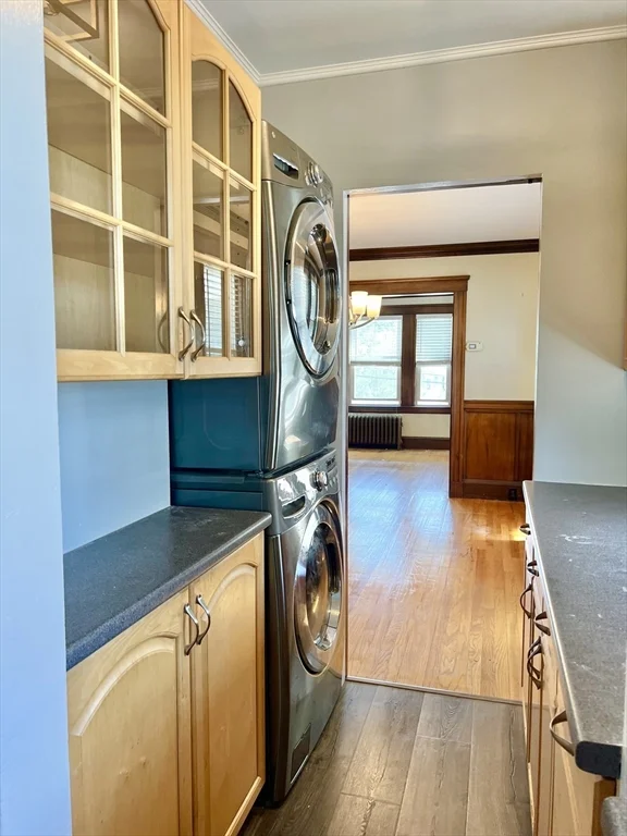 4 bed, 2 bath apartment for rent at 15 Century St Unit 2, West Medford — photo 6 of 28