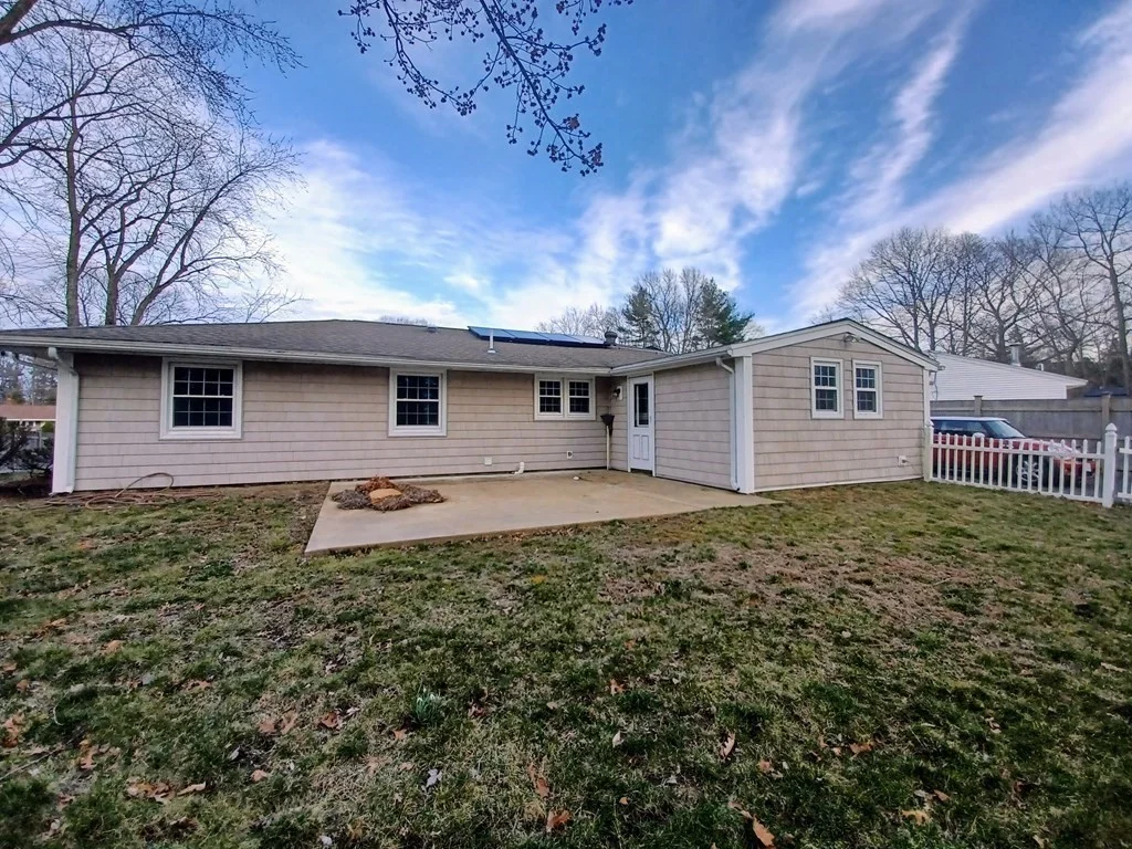 3 bed, 1 bath apartment for rent at 15 Cerel Circle Unit 1, Brockton — photo 9 of 25