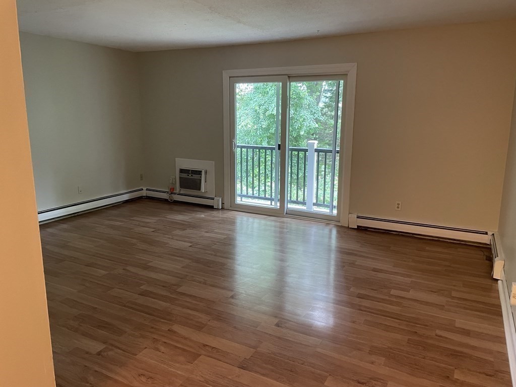 2 bed, 1 bath apartment for rent at 15 Chapel Hill Unit 7, Plymouth — photo 1 of 16