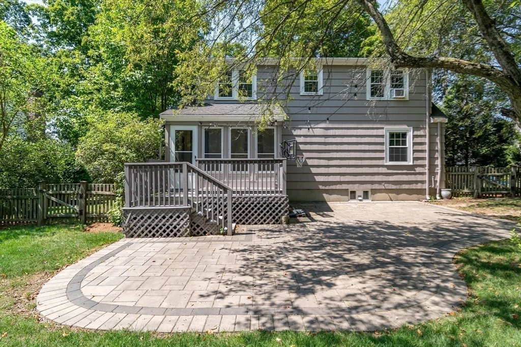 4 bed, 2 bath apartment for rent at 15 Charles St, Natick — photo 2 of 27