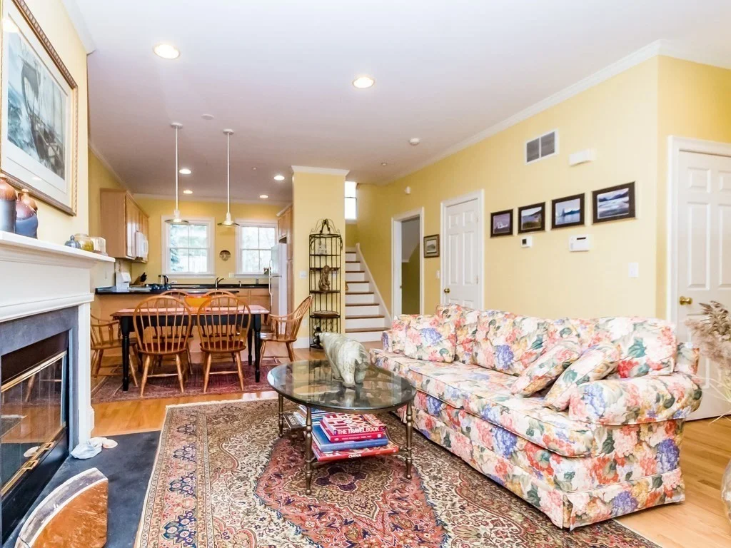 3 bed, 3 bath apartment for rent at 15 Charles St Unit 15, Charlestown — photo 2 of 36