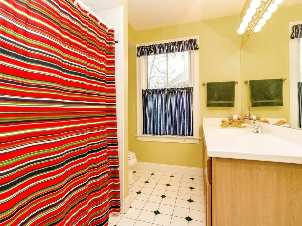 3 bed, 3 bath apartment for rent at 15 Charles St Unit 15, Charlestown — photo 18 of 36