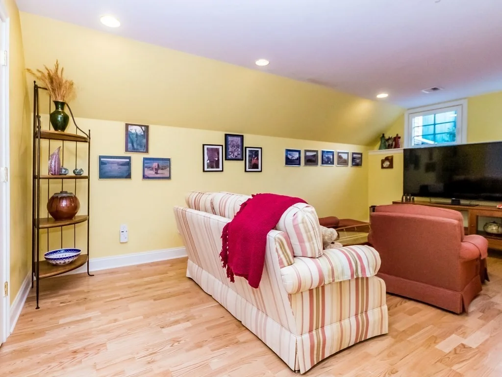 3 bed, 3 bath apartment for rent at 15 Charles St Unit 15, Charlestown — photo 24 of 36