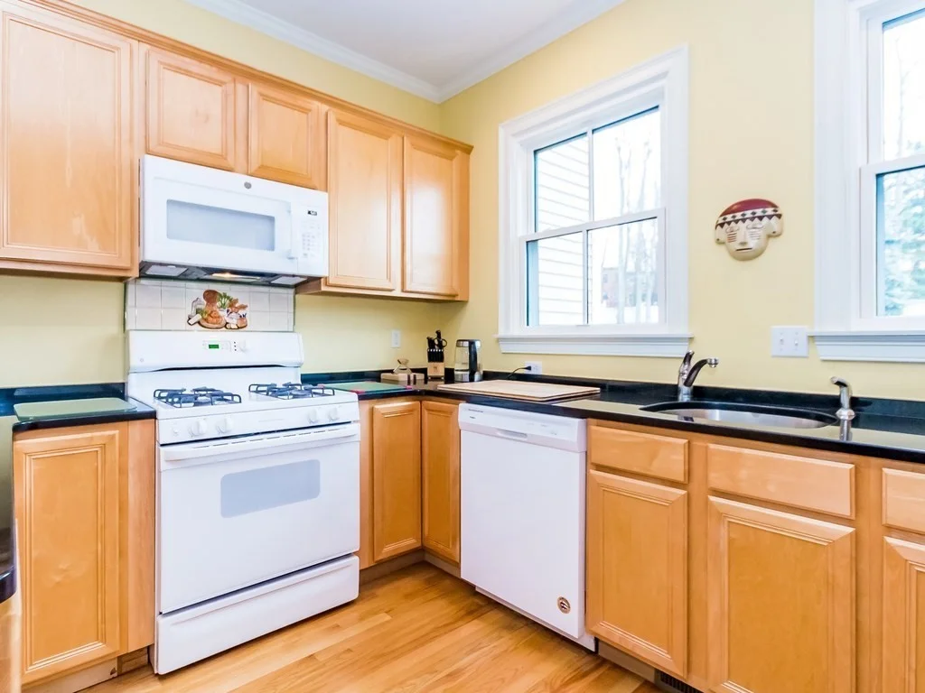 3 bed, 3 bath apartment for rent at 15 Charles St Unit 15, Charlestown — photo 8 of 36