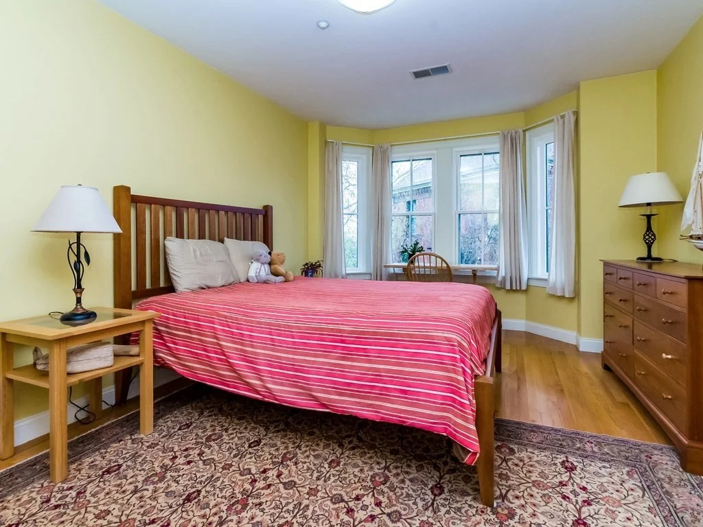 3 bed, 3 bath apartment for rent at 15 Charles St Unit 15, Charlestown — photo 16 of 36