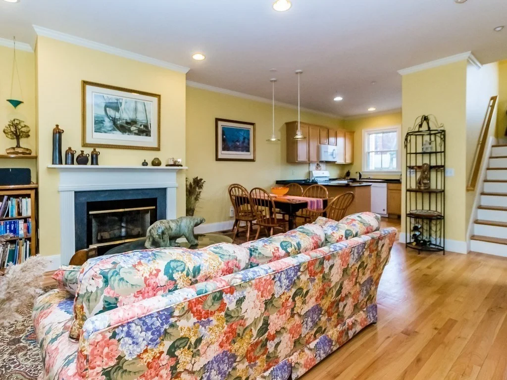3 bed, 3 bath apartment for rent at 15 Charles St Unit 15, Charlestown — photo 3 of 36