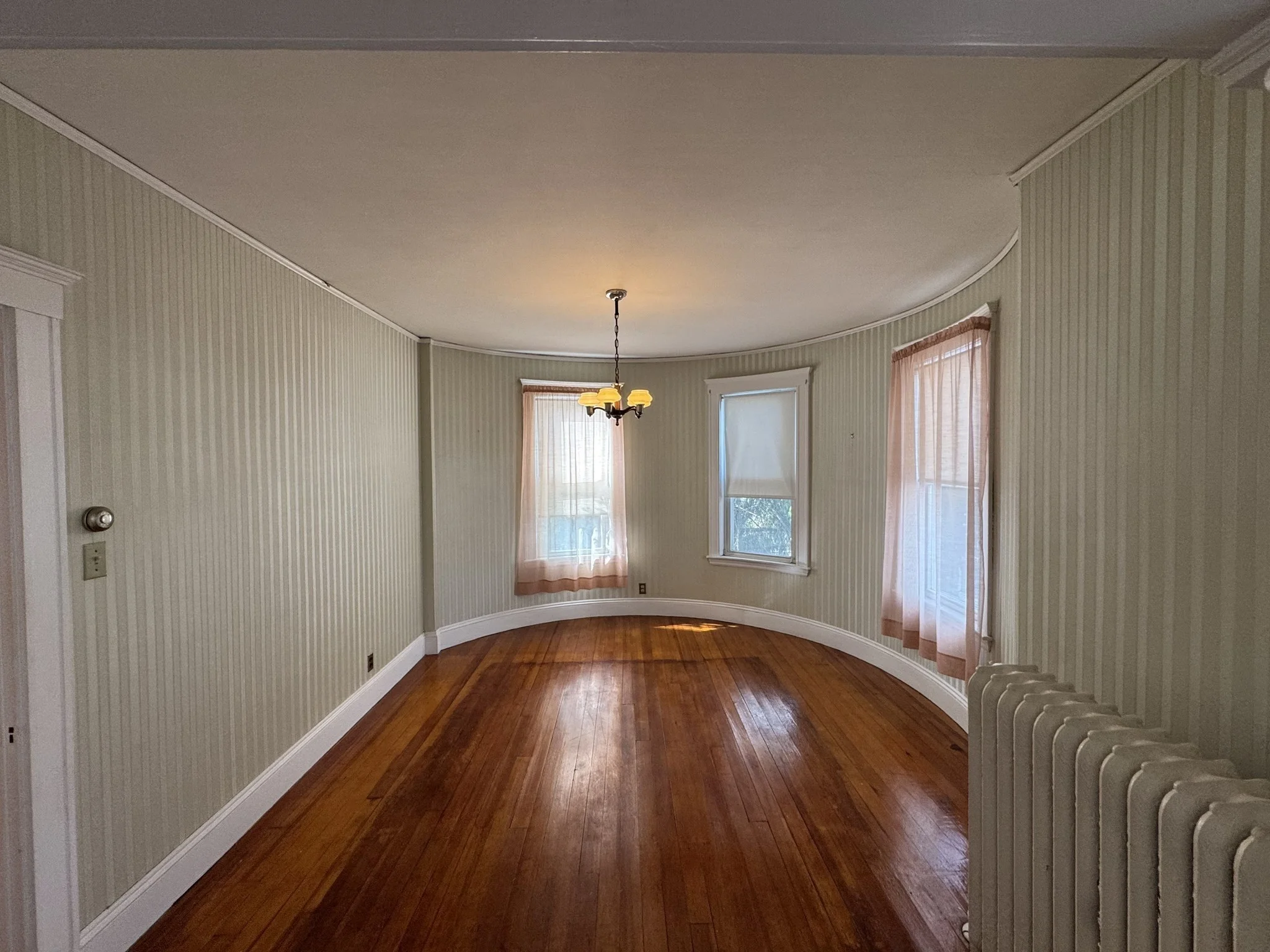 2 bed, 1 bath apartment for rent at 15 Chase St Unit 3, Dorchester — photo 2 of 14
