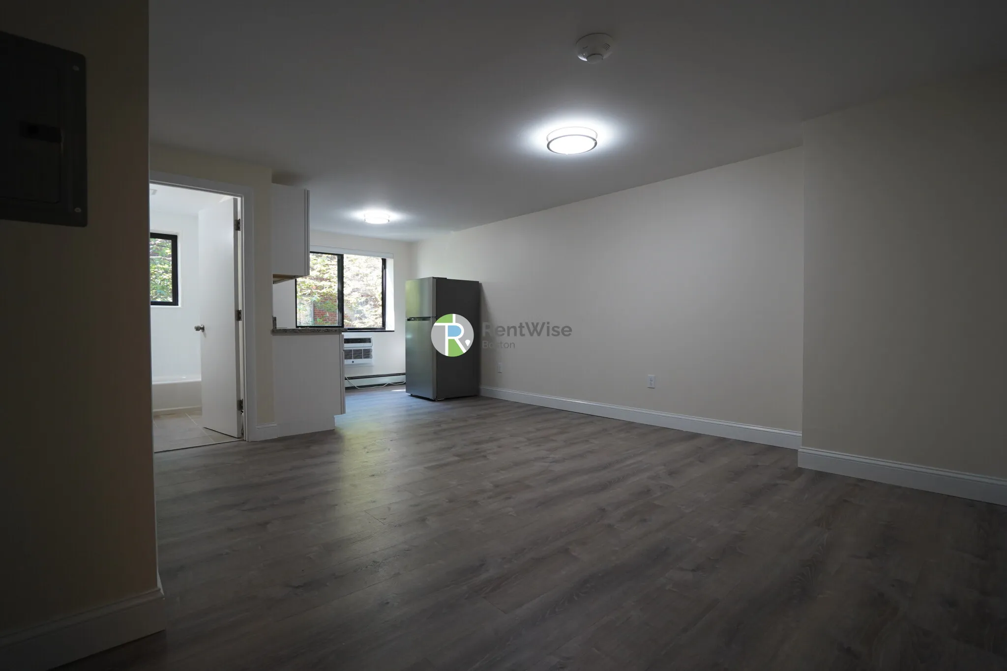 Studio bed, 1 bath apartment for rent at 15 Chester St Unit 24, North Cambridge — photo 1 of 14