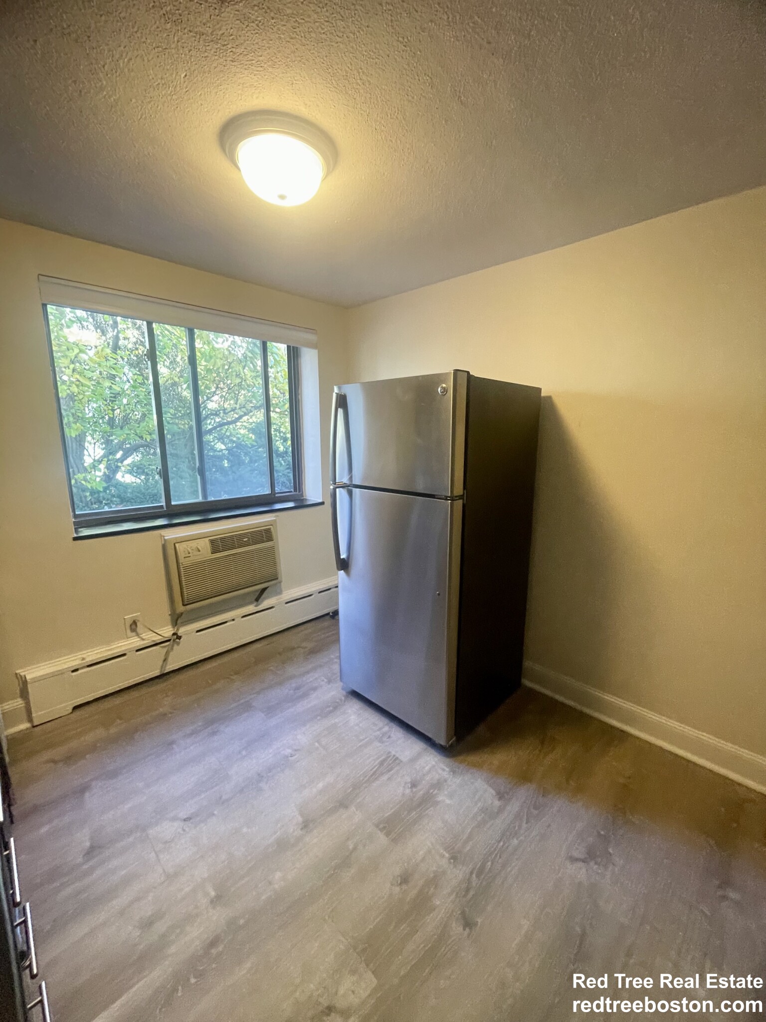Studio bed, 1 bath apartment for rent at 15 Chester St Unit 25, North Cambridge — photo 4 of 6