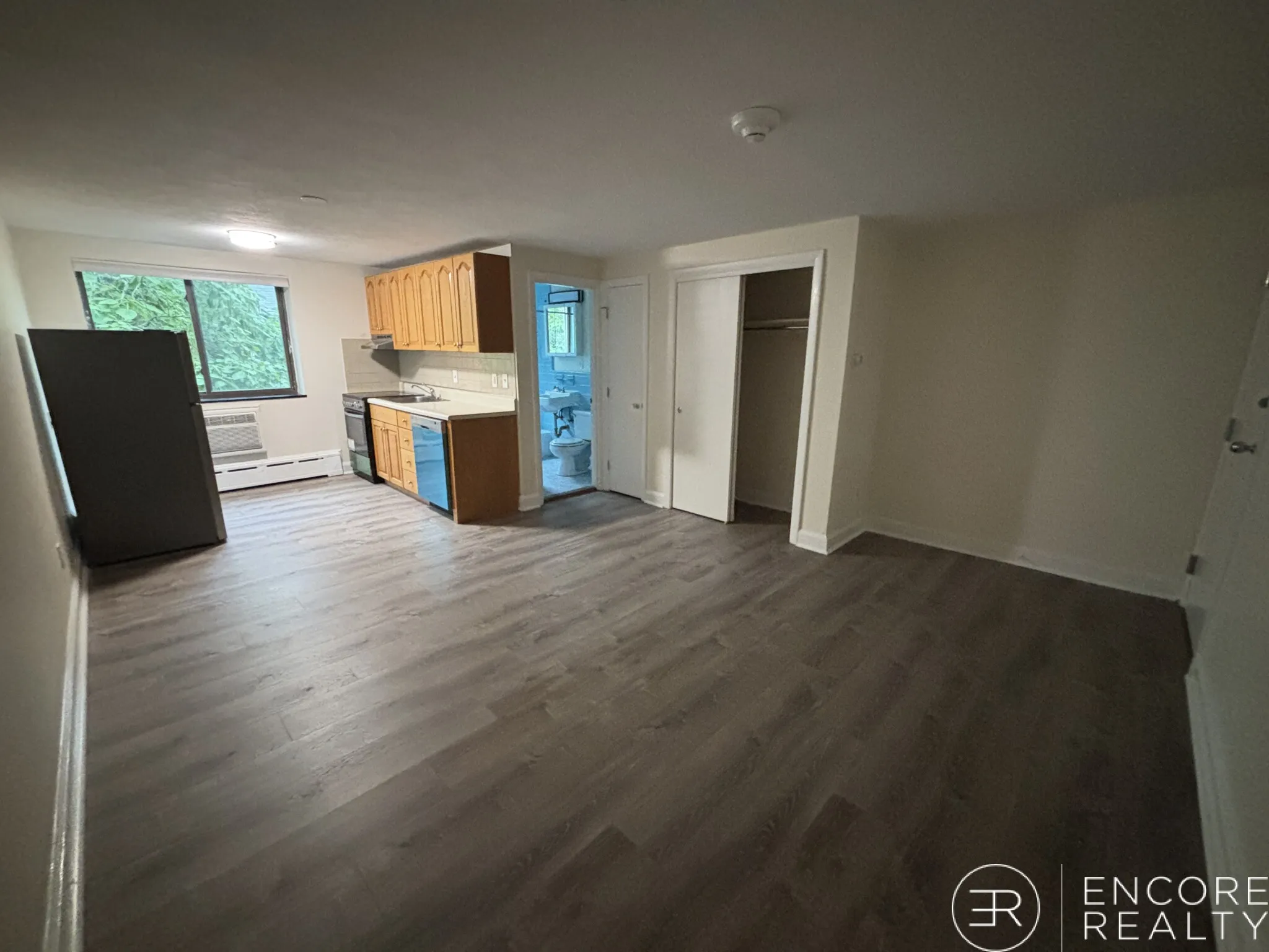 Studio bed, 1 bath apartment for rent at 15 Chester St Unit 33, North Cambridge — photo 5 of 14