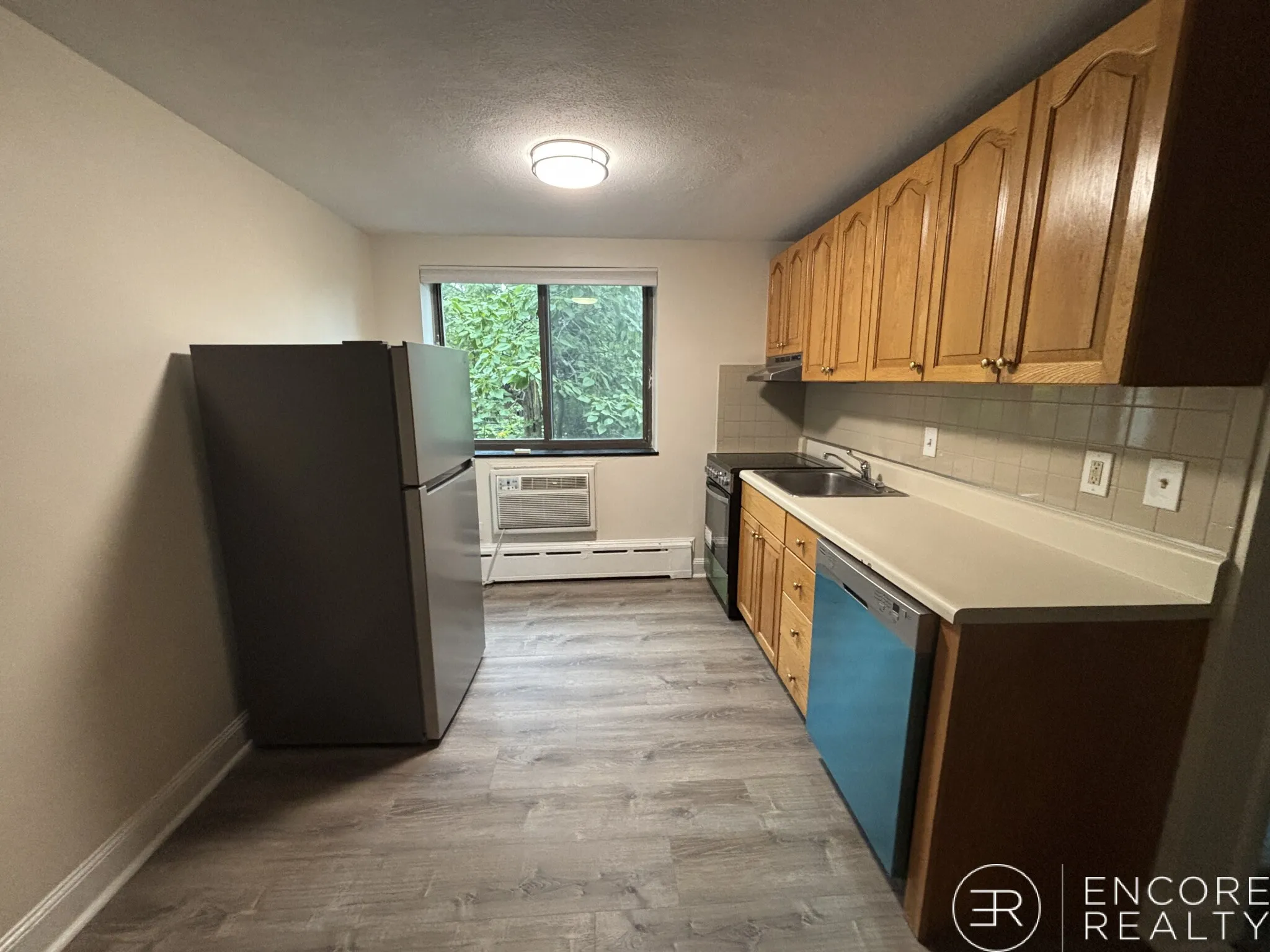 Studio bed, 1 bath apartment for rent at 15 Chester St Unit 33, North Cambridge — photo 4 of 14