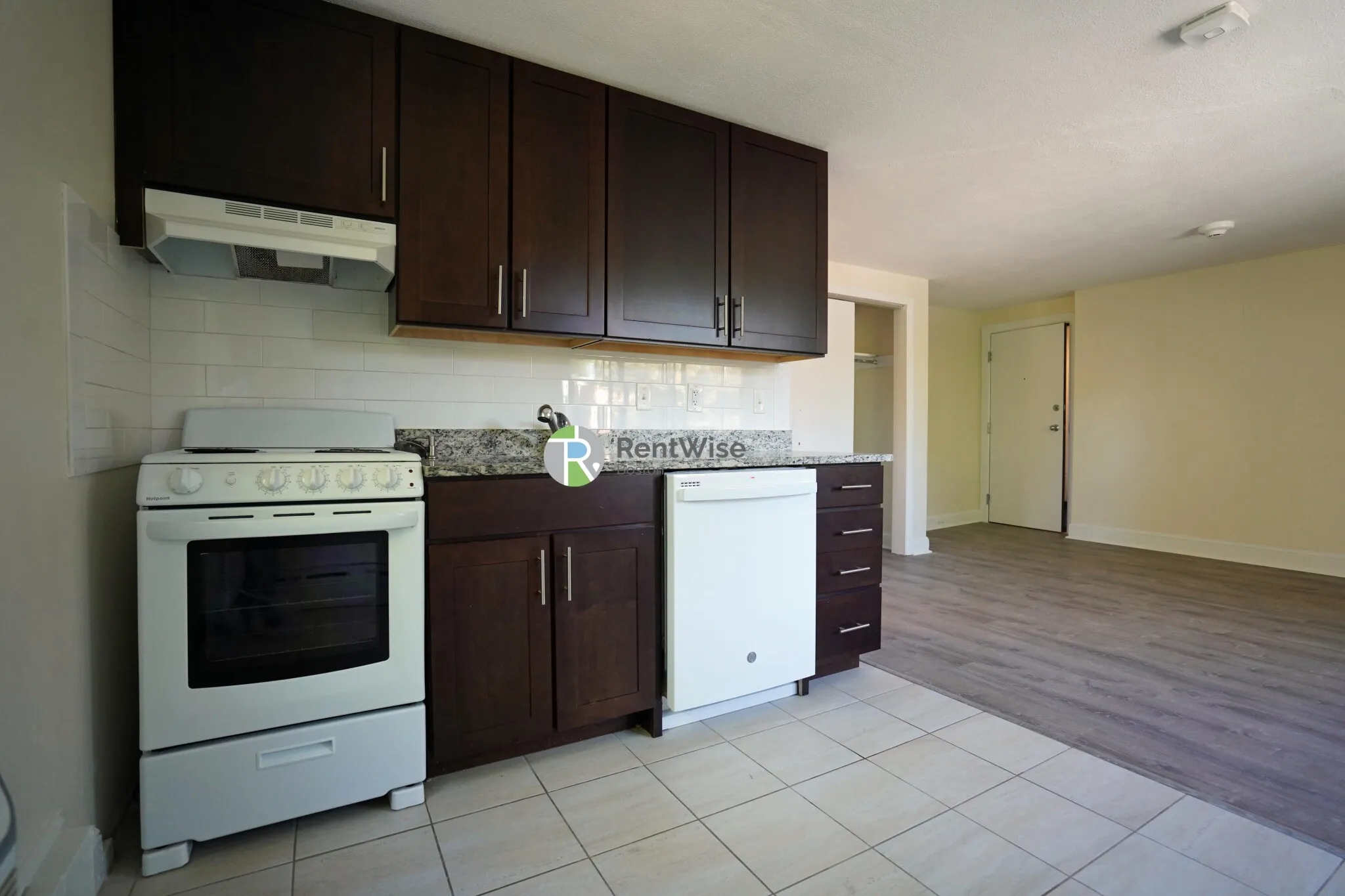 Studio bed, 1 bath apartment for rent at 15 Chester St Unit 37, North Cambridge — photo 4 of 13