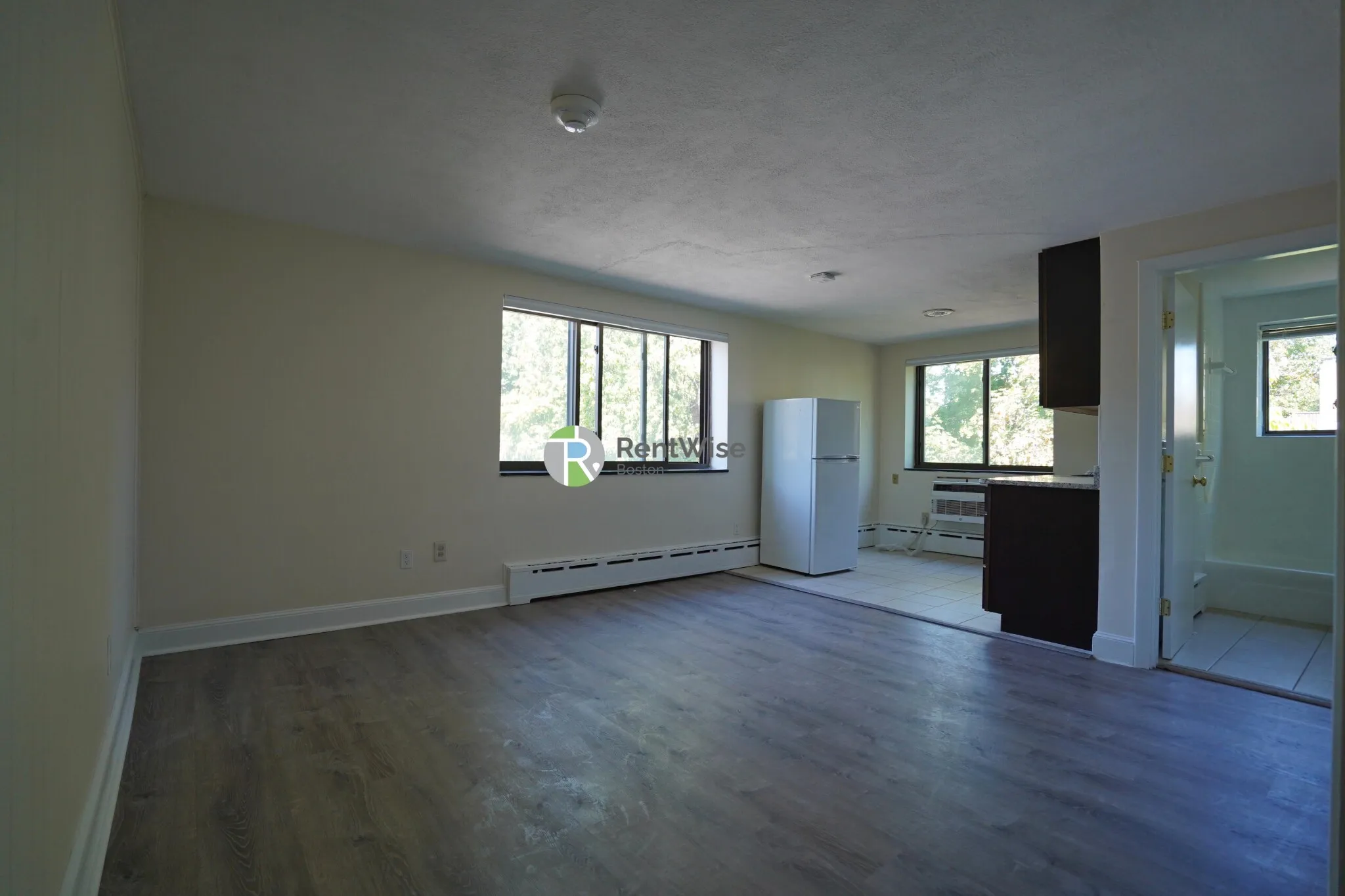 Studio bed, 1 bath apartment for rent at 15 Chester St Unit 37, North Cambridge