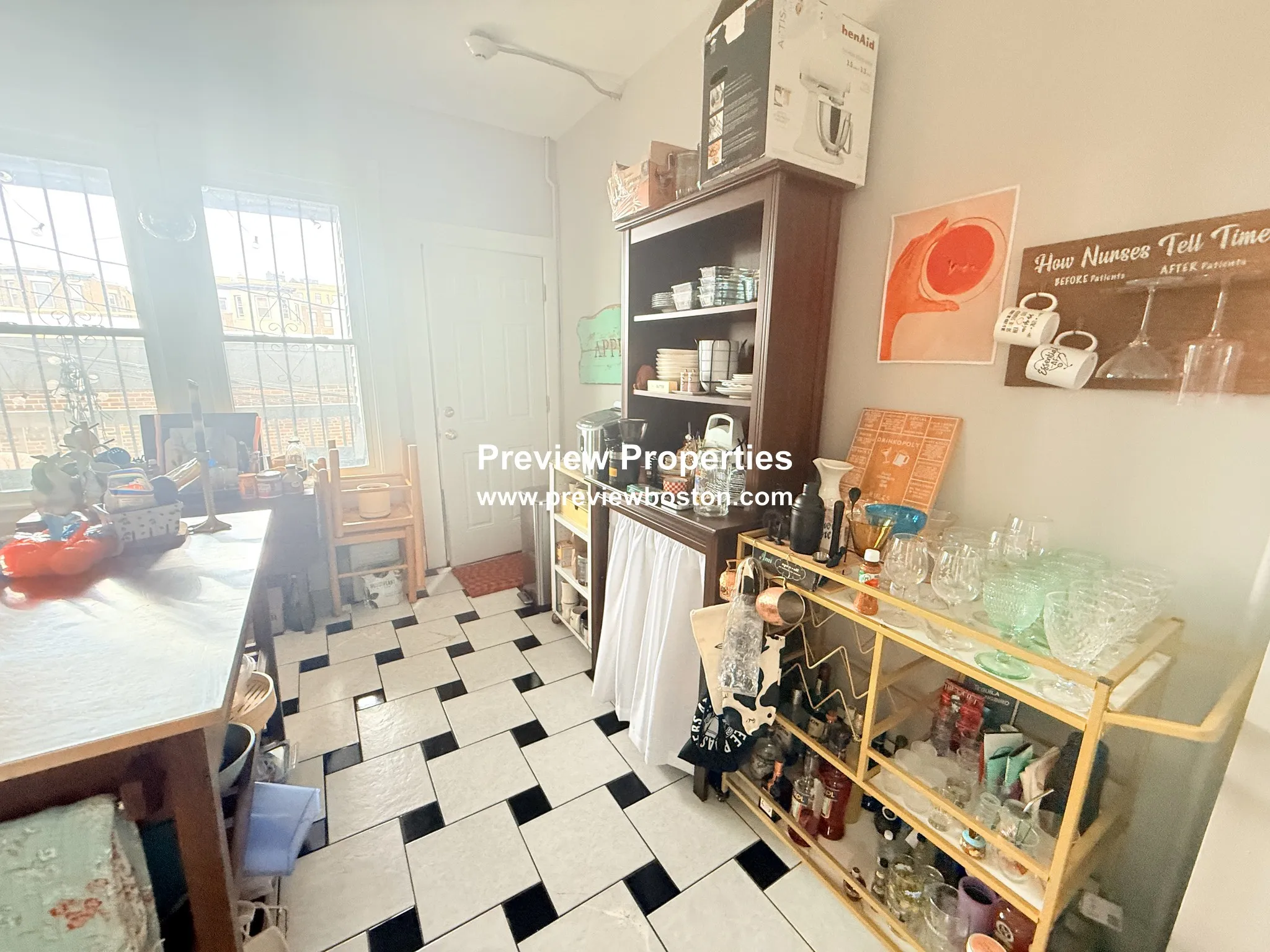 2 bed, 1 bath apartment for rent at 15 Chester St Unit 4, Brighton — photo 3 of 21