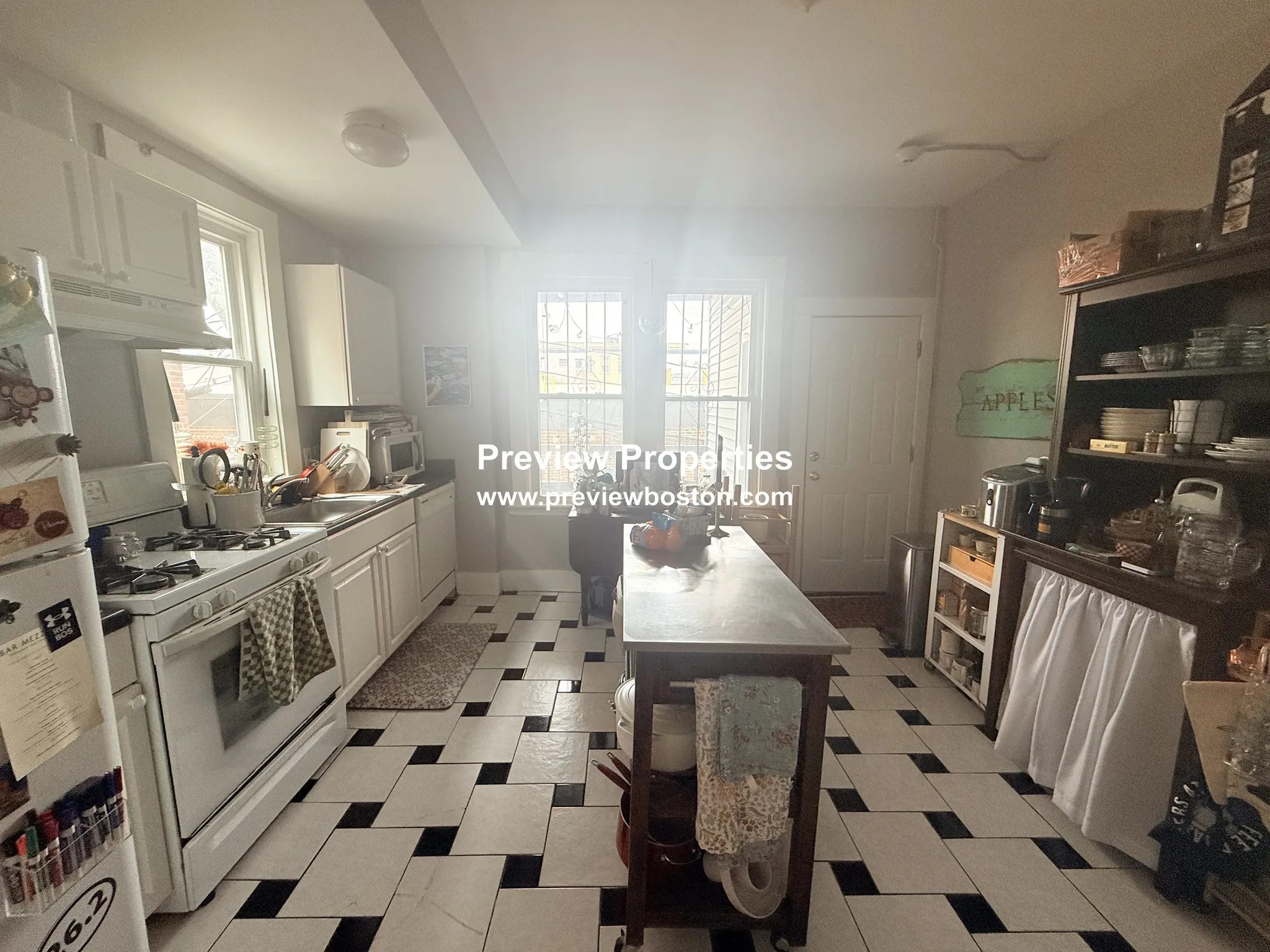2 bed, 1 bath apartment for rent at 15 Chester St Unit 4, Brighton — photo 5 of 21