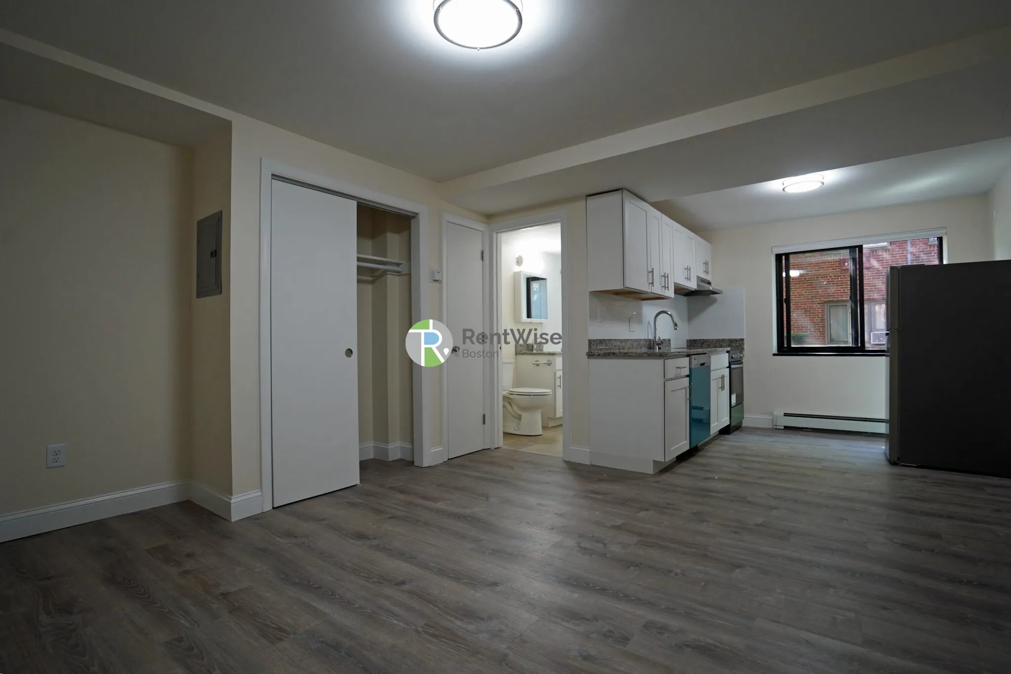 Studio bed, 1 bath apartment for rent at 15 Chester St Unit 4, North Cambridge — photo 3 of 14