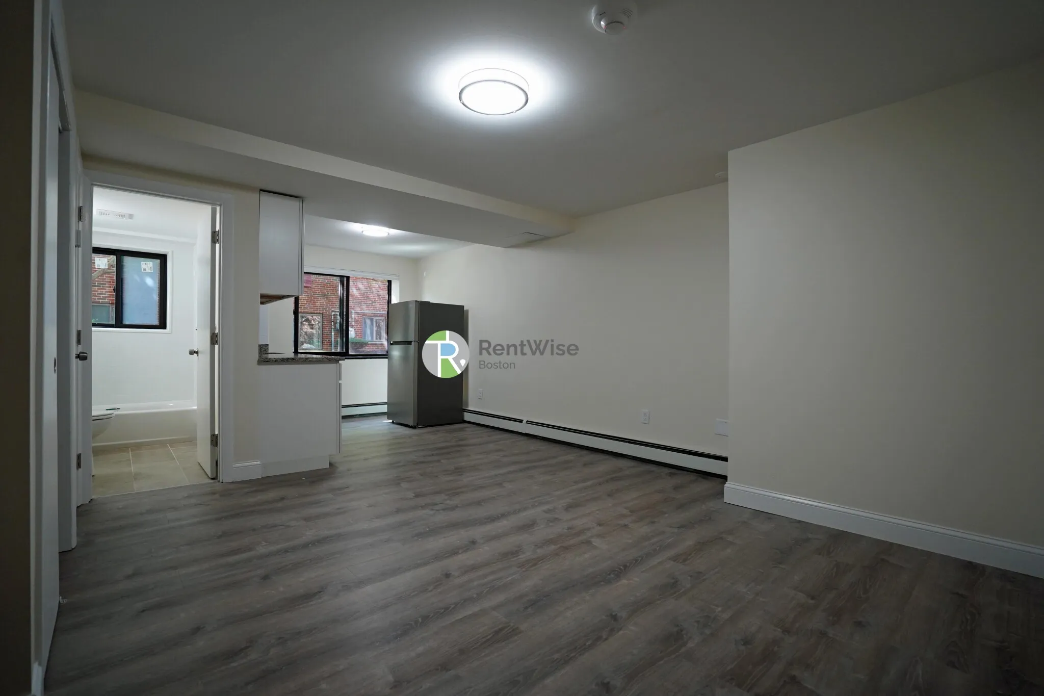 Studio bed, 1 bath apartment for rent at 15 Chester St Unit 4, North Cambridge