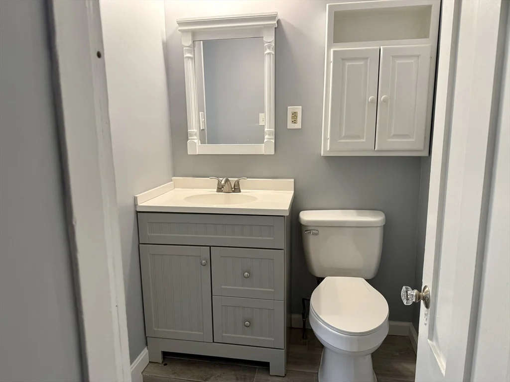 1 bed, 1 bath apartment for rent at 15 Church Ave Unit 4, Woburn — photo 7 of 8