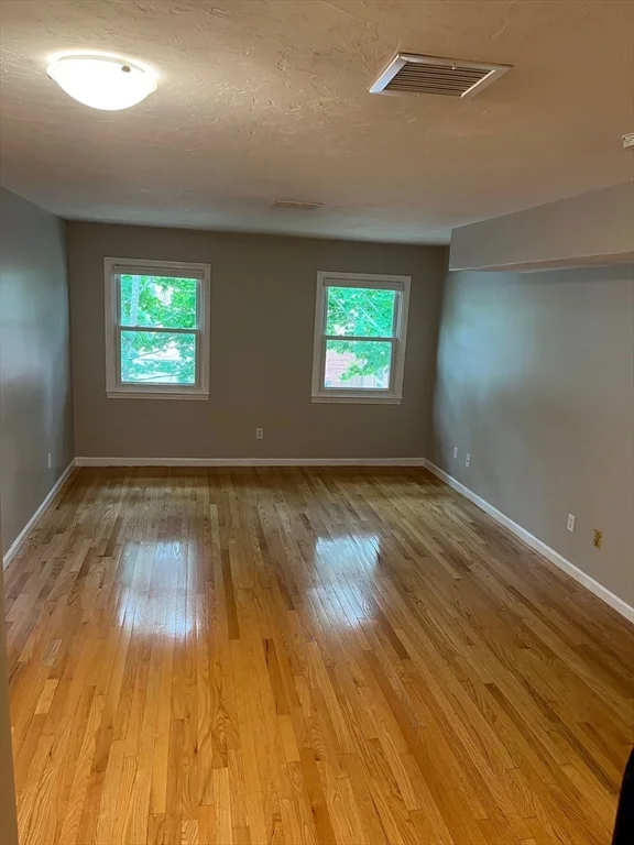 2 bed, 2 bath apartment for rent at 15 Church St Unit 8, Natick — photo 3 of 12