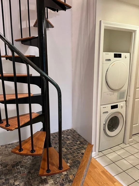 2 bed, 2 bath apartment for rent at 15 Church St Unit 8, Natick — photo 4 of 12