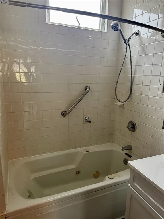 2 bed, 1 bath apartment for rent at 15 Clara St Unit 1, South End — photo 21 of 38