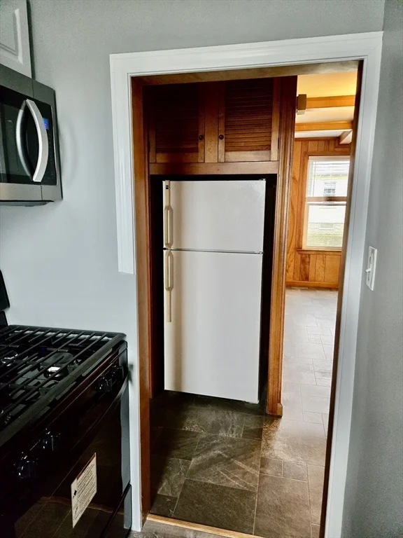 2 bed, 1 bath apartment for rent at 15 Clara St Unit 1, South End — photo 16 of 38