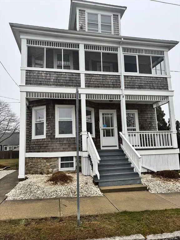 2 bed, 1 bath apartment for rent at 15 Clara St Unit 1, South End — photo 1 of 38