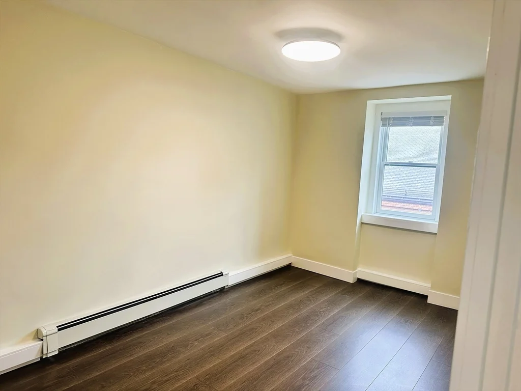 2 bed, 1 bath apartment for rent at 15 Clark Unit 3, North End — photo 5 of 8