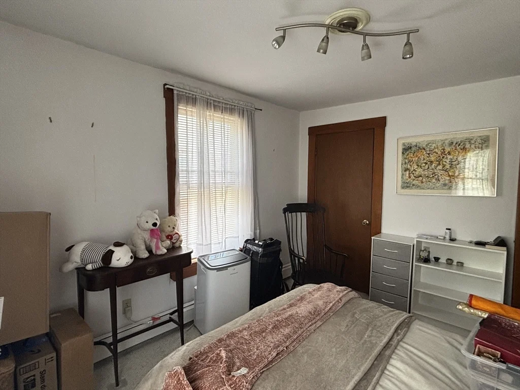2 bed, 1 bath apartment for rent at 15 Clinton St Unit 1, Newton — photo 15 of 25