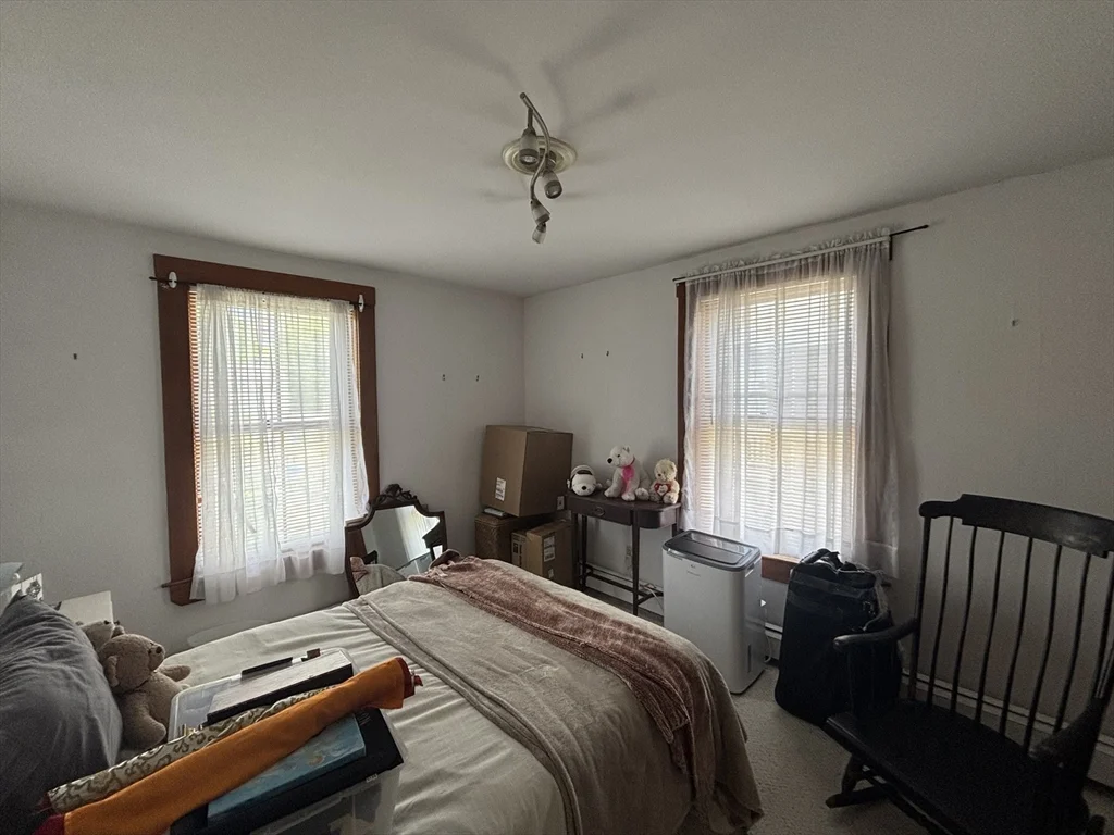 2 bed, 1 bath apartment for rent at 15 Clinton St Unit 1, Newton — photo 13 of 25