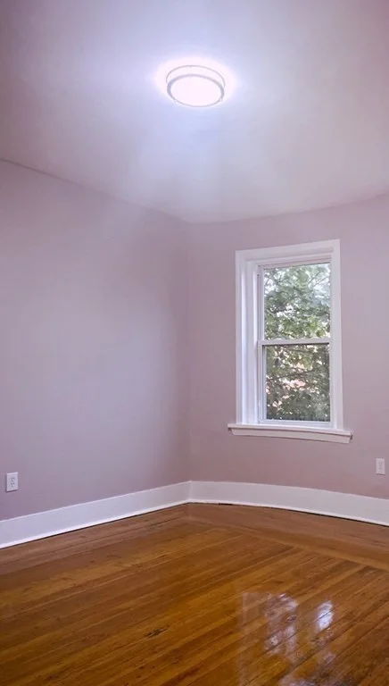 3 bed, 1 bath apartment for rent at 15 Codman Park Unit 1, Roxbury — photo 4 of 6