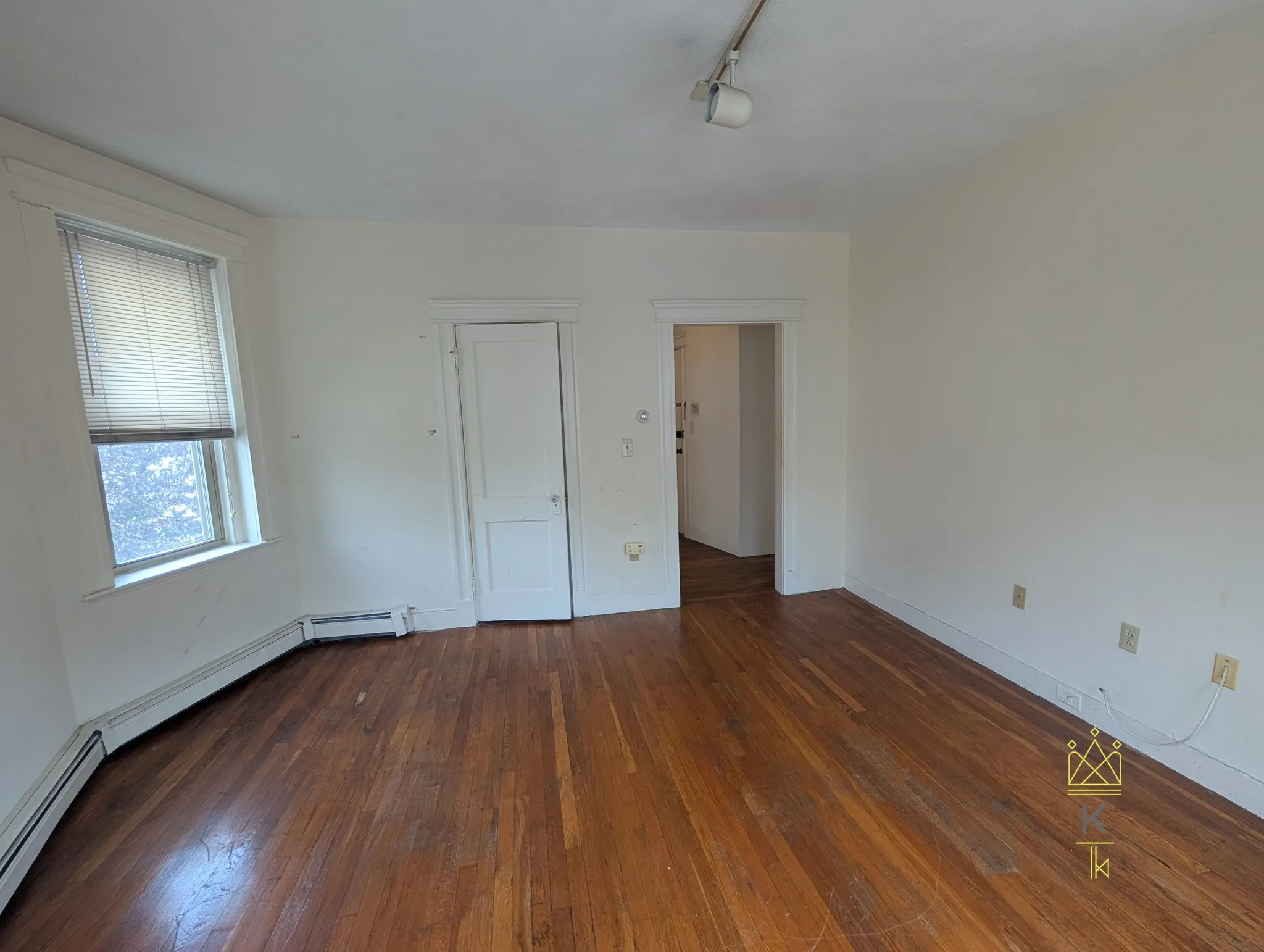 1 bed, 1 bath apartment for rent at 15 Colborne Rd Unit 12, Brighton — photo 4 of 11