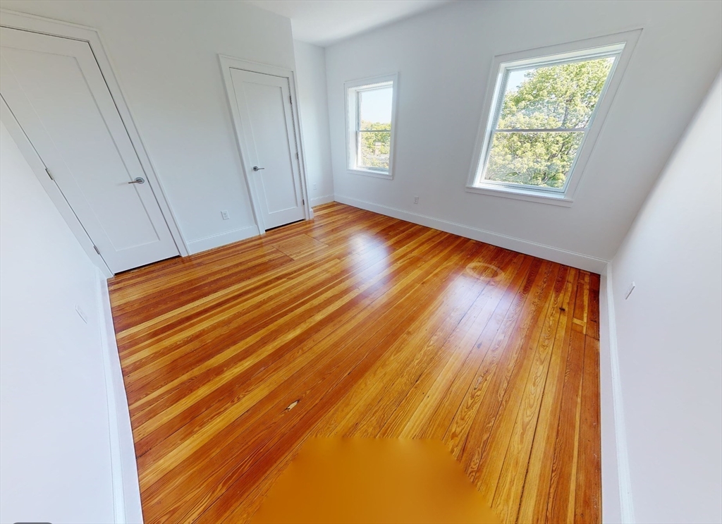 2 bed, 1 bath apartment for rent at 15 Colbourne Crescent Unit 3, Brookline — photo 9 of 20
