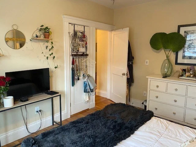 2 bed, 1 bath apartment for rent at 15 Colliston Rd Unit 4, Brighton — photo 7 of 15