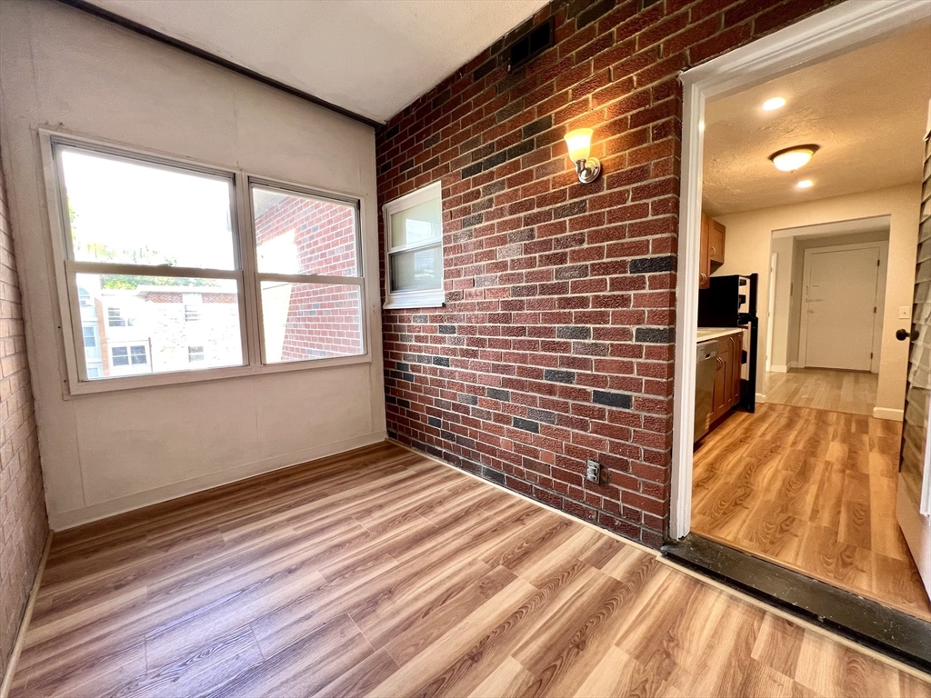 1 bed, 1 bath apartment for rent at 15 Commonwealth Ct Unit 14, Brighton — photo 9 of 10