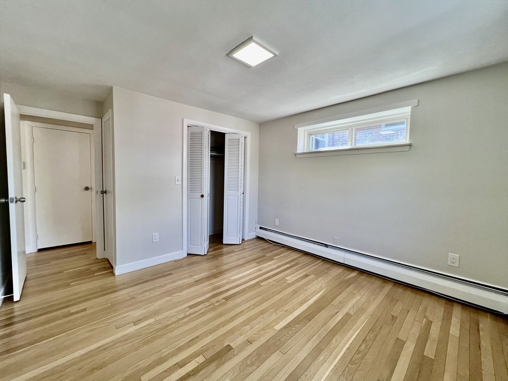 1 bed, 1 bath apartment for rent at 15 Commonwealth Ct Unit 14, Brighton — photo 8 of 10