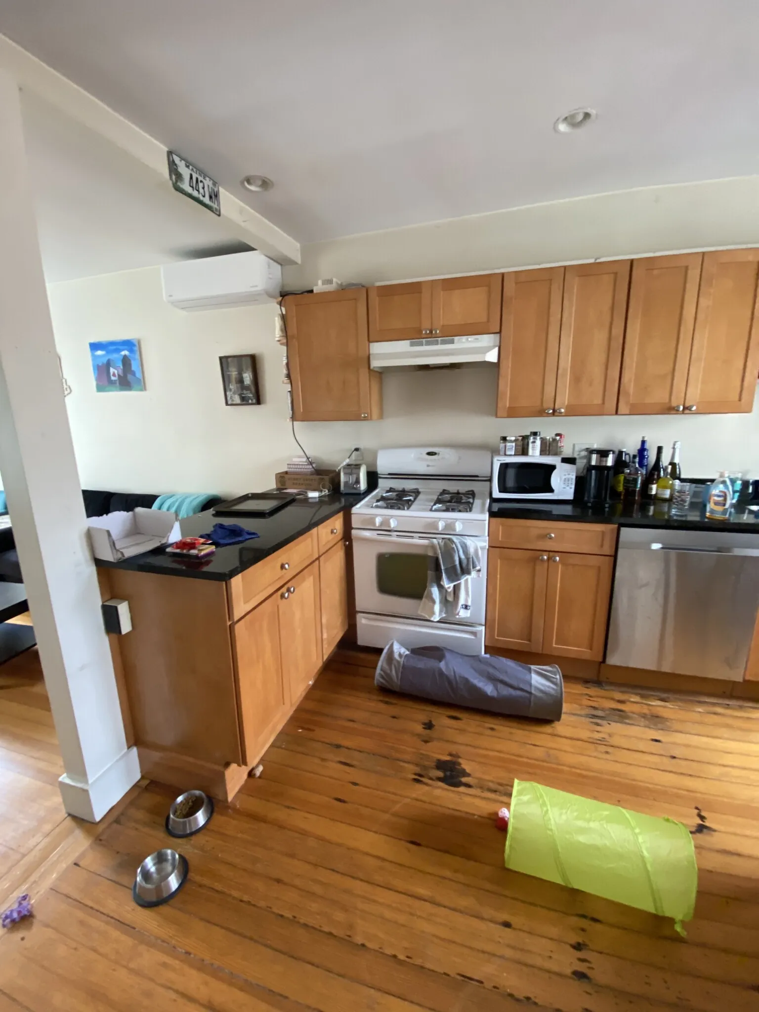 2 bed, 1 bath apartment for rent at 15 Cooper St Unit 3, North End — photo 6 of 20