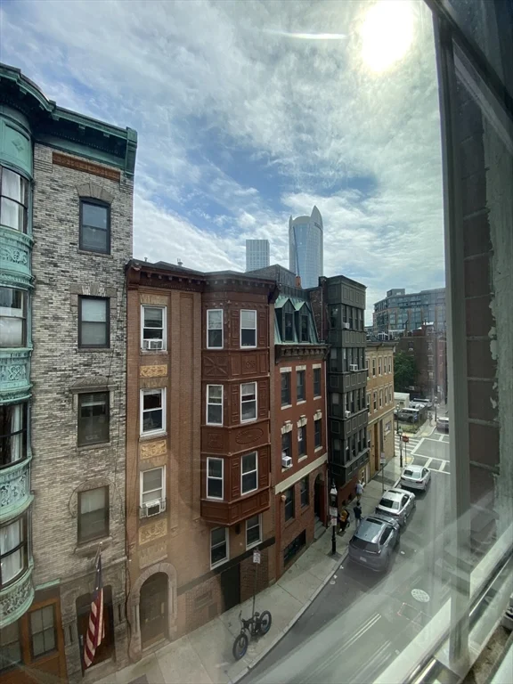 2 bed, 1 bath apartment for rent at 15 Cooper St Unit 4, North End — photo 8 of 18