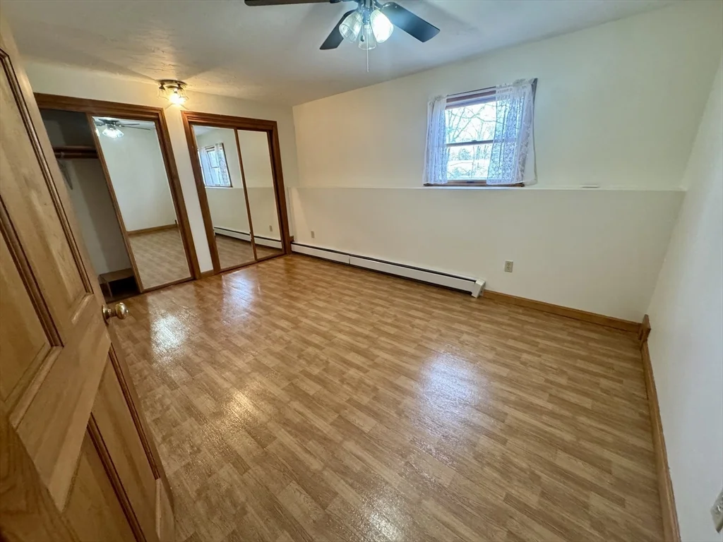 4 bed, 1 bath apartment for rent at 15 Curlew St Unit single, West Roxbury — photo 25 of 39