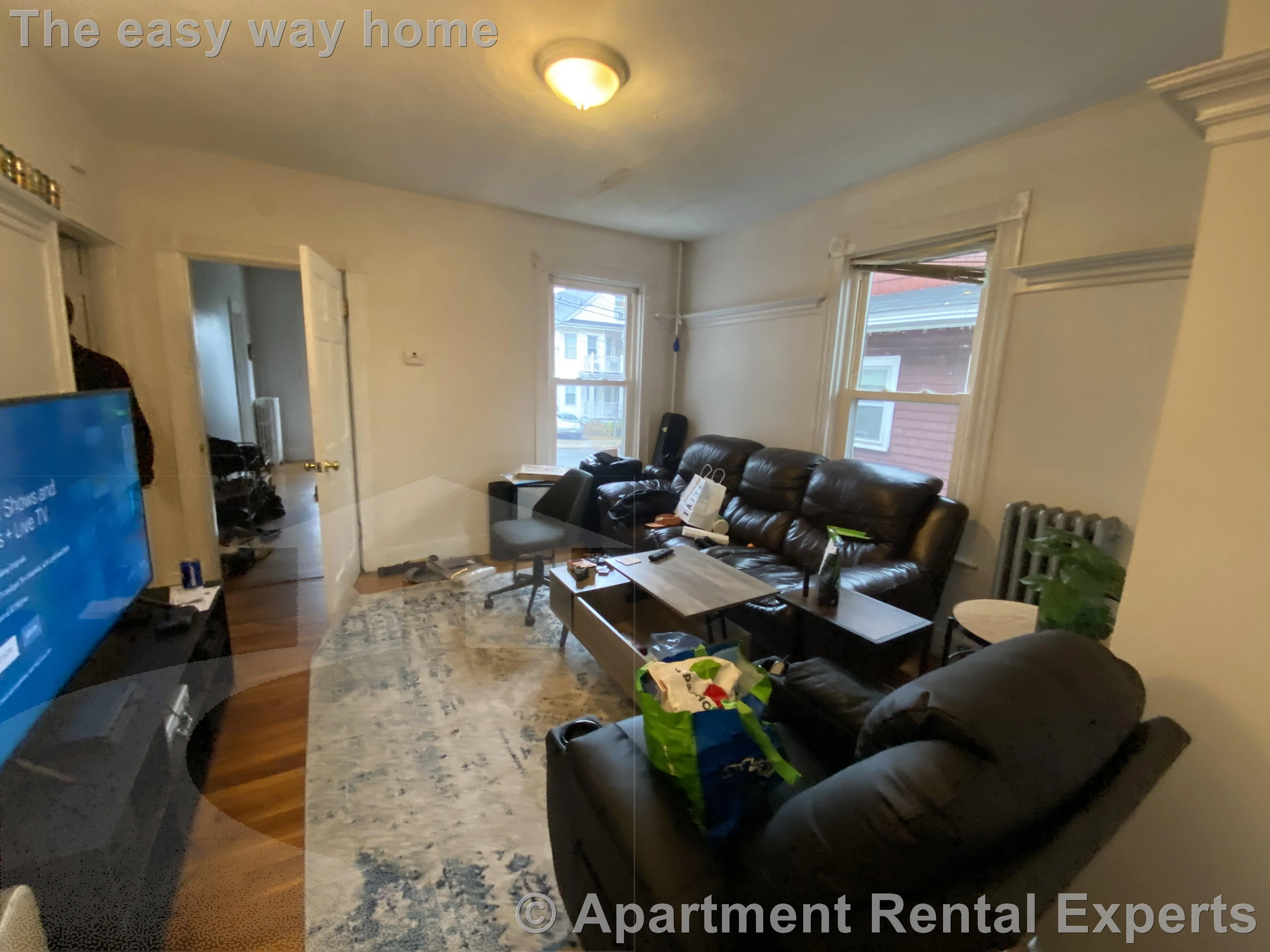 4 bed, 1 bath apartment for rent at 15 Curtis Ave Unit 1, Tufts — photo 3 of 10