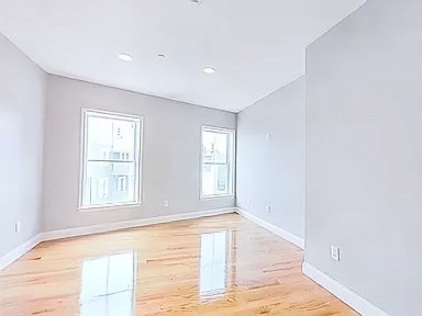 2 bed, 2 bath apartment for rent at 15 Dana Ave Unit 3, Hyde Park — photo 3 of 8